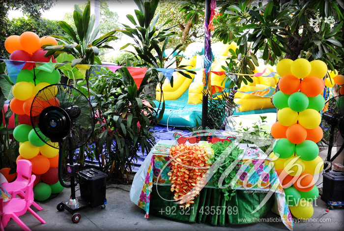 Hawaiian-Themed-Birthday-Party-Decoration-Ideas-Pakistan-39