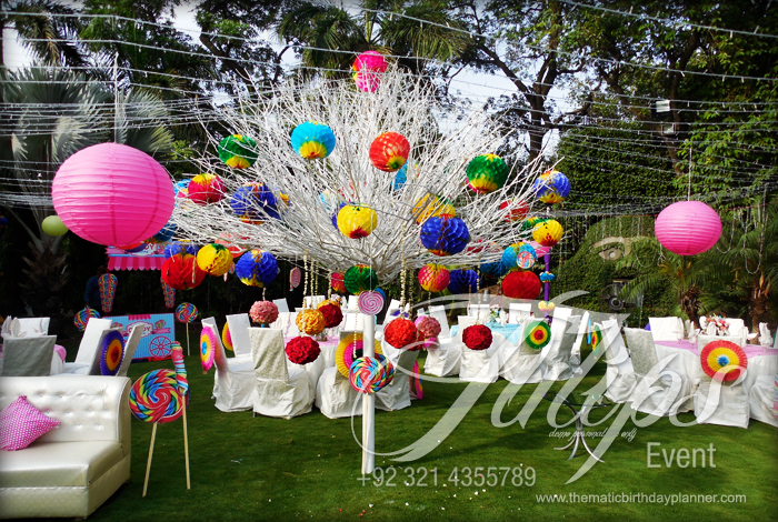 Lollipop-Candyland-Sweet-Shoppe-Party-Ideas-Pakistan-42