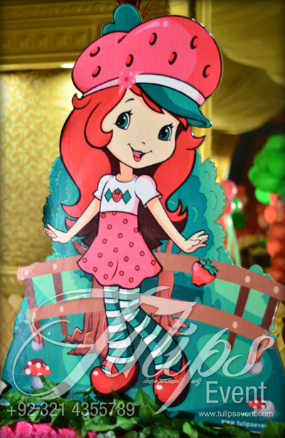 Strawberry-Shortcake-birthday-party-ideas-Pakistan-41