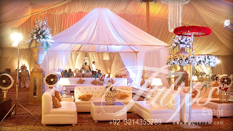 grand-pakistani-wedding-baraat-stage-tulips-event-031