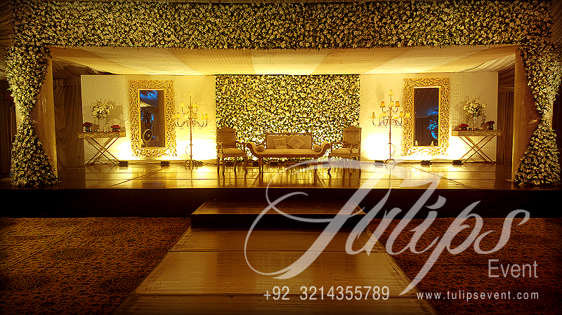 grand-pakistani-wedding-baraat-stage-tulips-event-15
