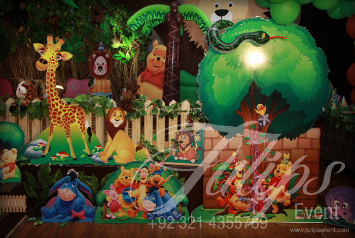 jungle-birthday-party-theme-ideas-tulips-event-01