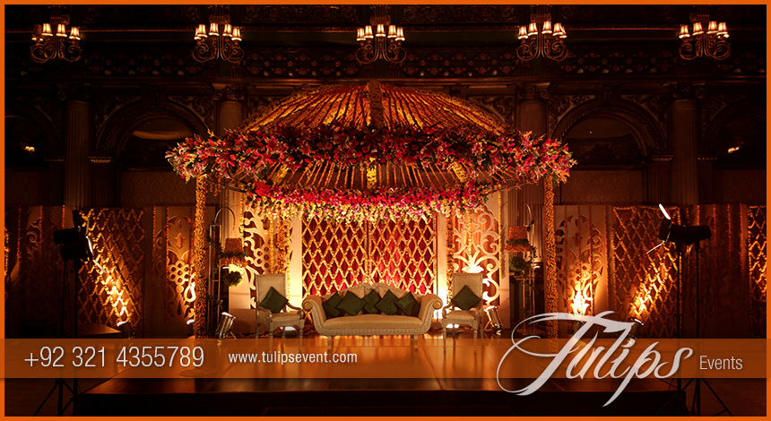 Royal-weddings-Doom-Mehendi-Stage-Setup-designer-in-Pakistan-07