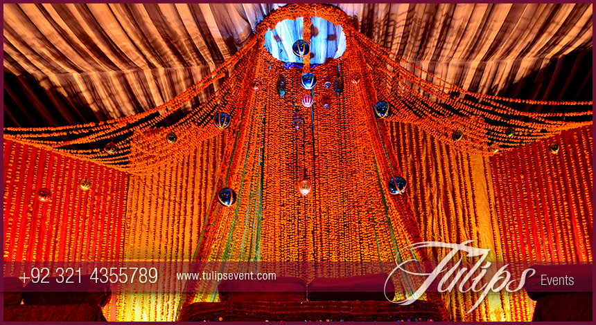 merigold-mehndi-floral-stage-delights-by-tulips-events-in-Pakistan-04