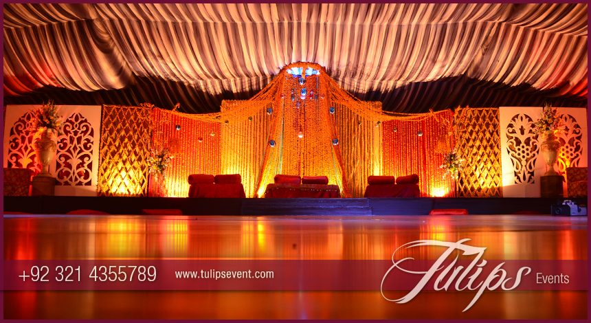 merigold-mehndi-floral-stage-delights-by-tulips-events-in-Pakistan-08