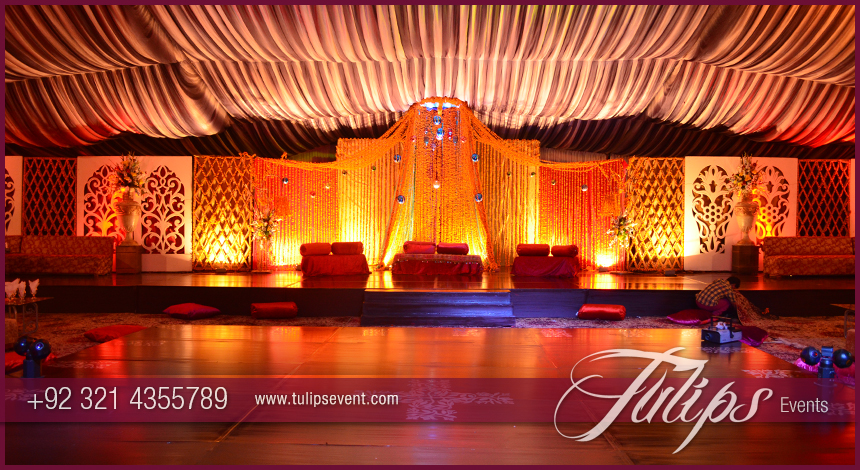 merigold-mehndi-floral-stage-delights-by-tulips-events-in-Pakistan-09