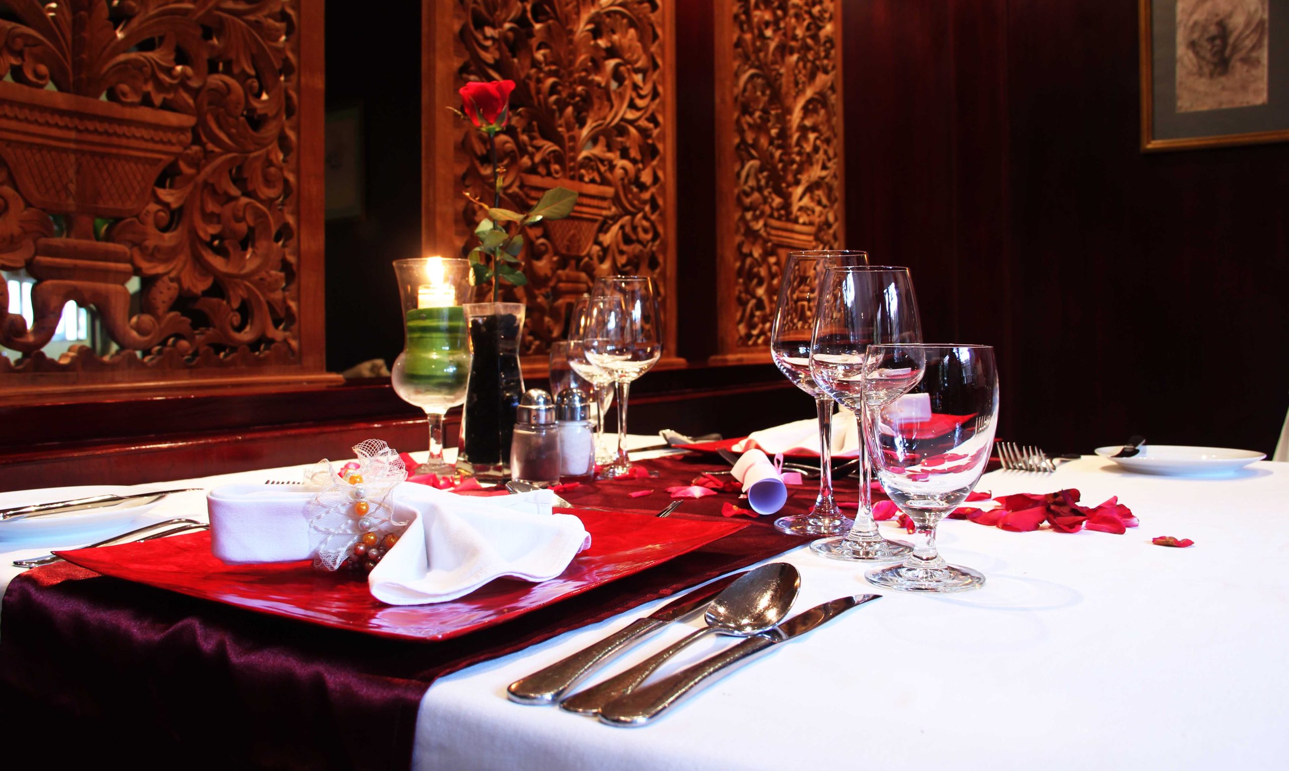 surprise-couple-dinner-ideas-in-Pakistan-2