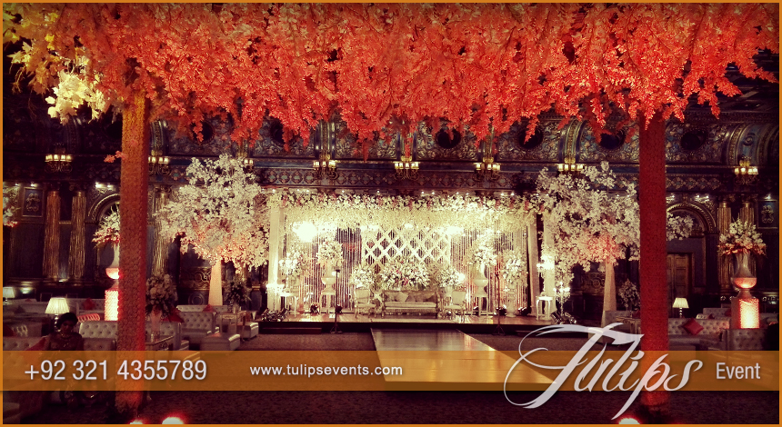 Best-Baraat-stage-decoration-2015-photos-in-Pakistan-30