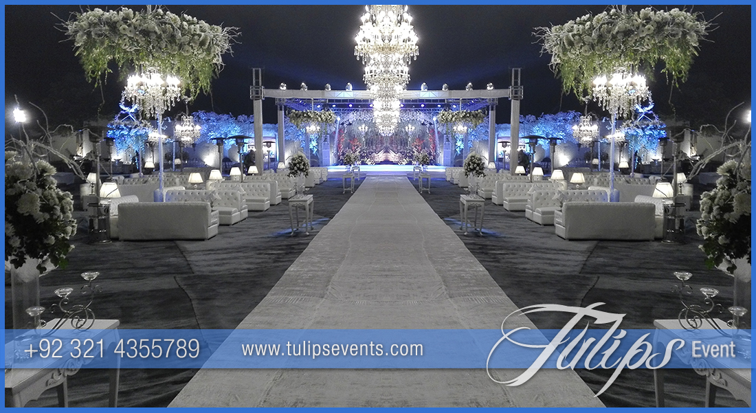 outdoor-royal-wedding-arrangements-decor-ideas-in-Pakistan-07