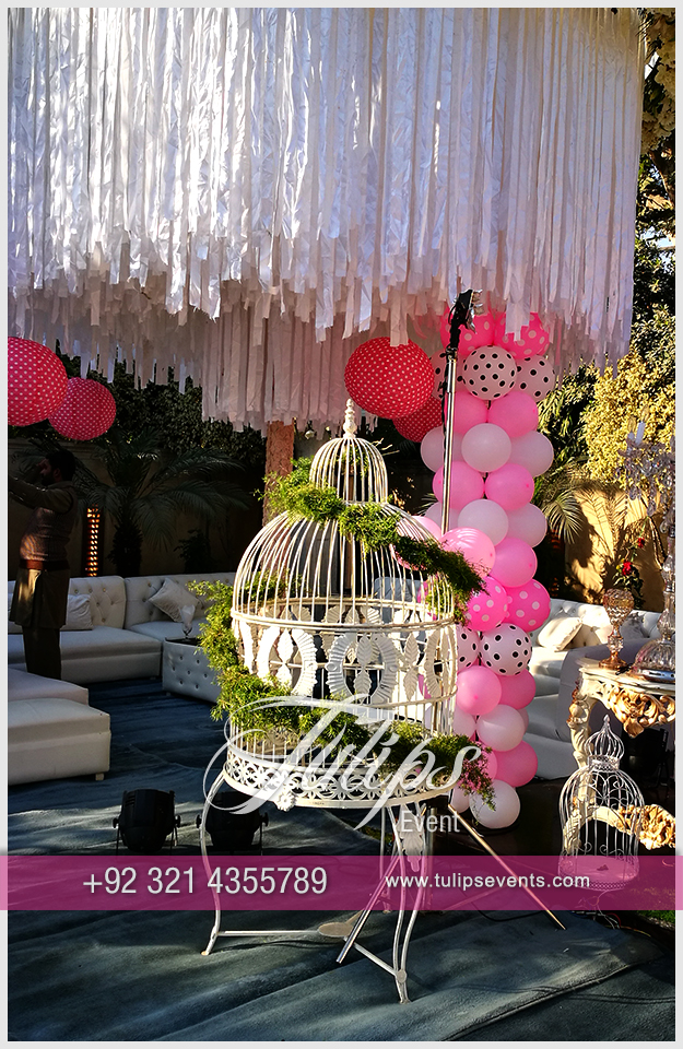 Bridal Shower Theme Party Decoration ideas in Pakistan (36)