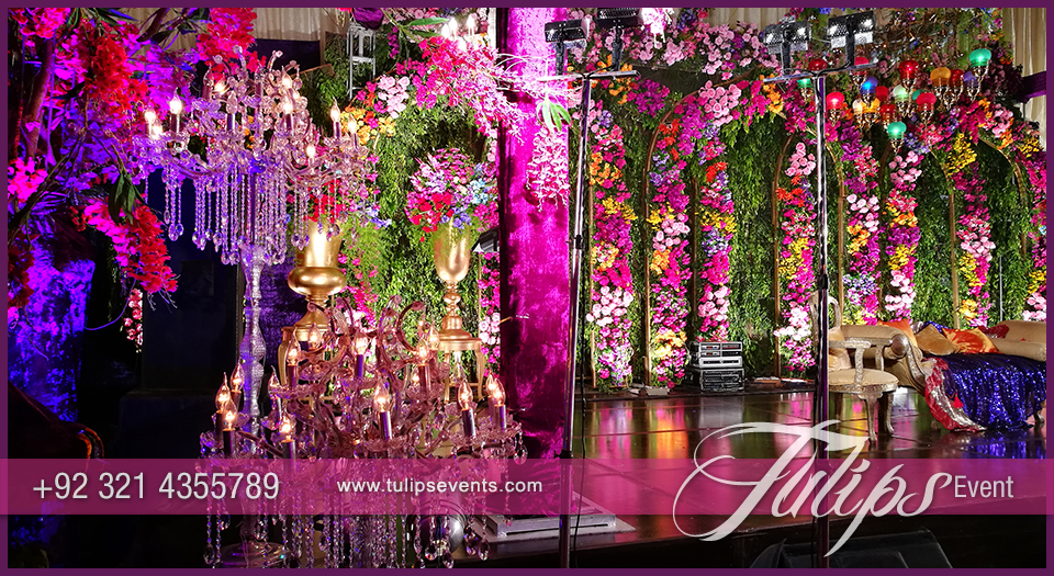 Enchanted-Night-Garden-mehendi-stage-setup-decoration-in-Pakistan-09