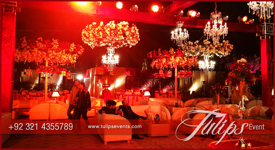 stunning-Red-Gold-themed-pakistani-weddings-by-tulips-events-08