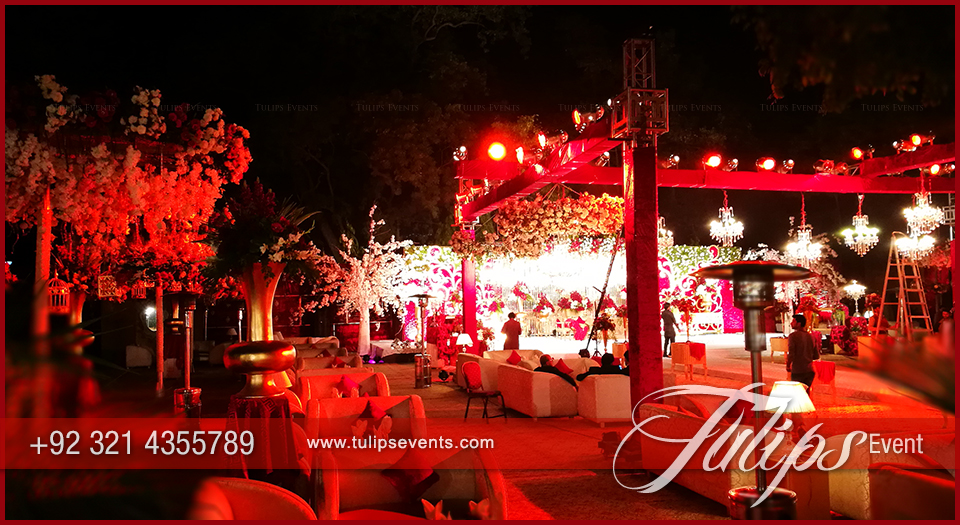 stunning-Red-Gold-themed-pakistani-weddings-by-tulips-events-16
