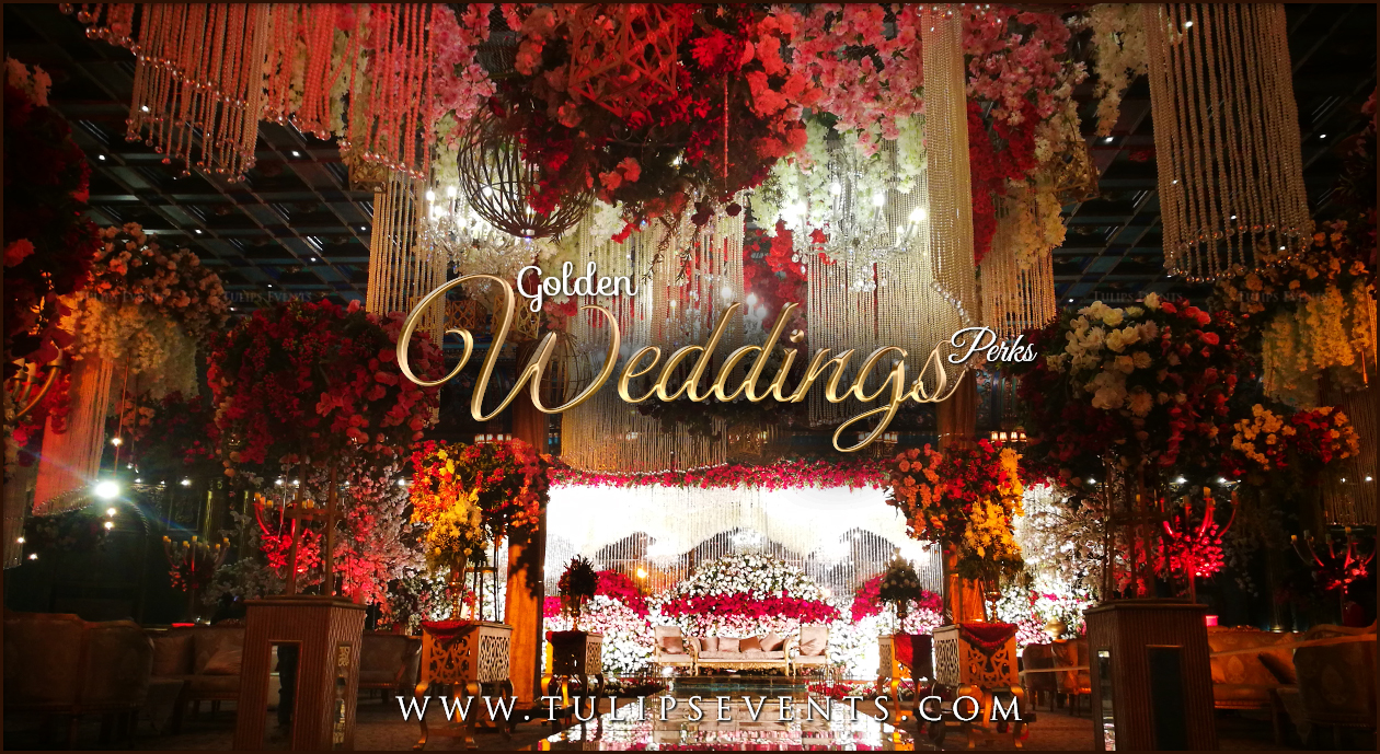 Royal-Gold-Wedding-Reception-Decoration-ideas-in-Pakistan-6