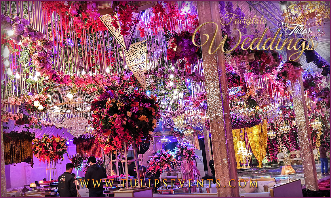Fairytale-Pakistani-Mehndi-Stage-Decorations-ideas-by-Tulips-Events-6