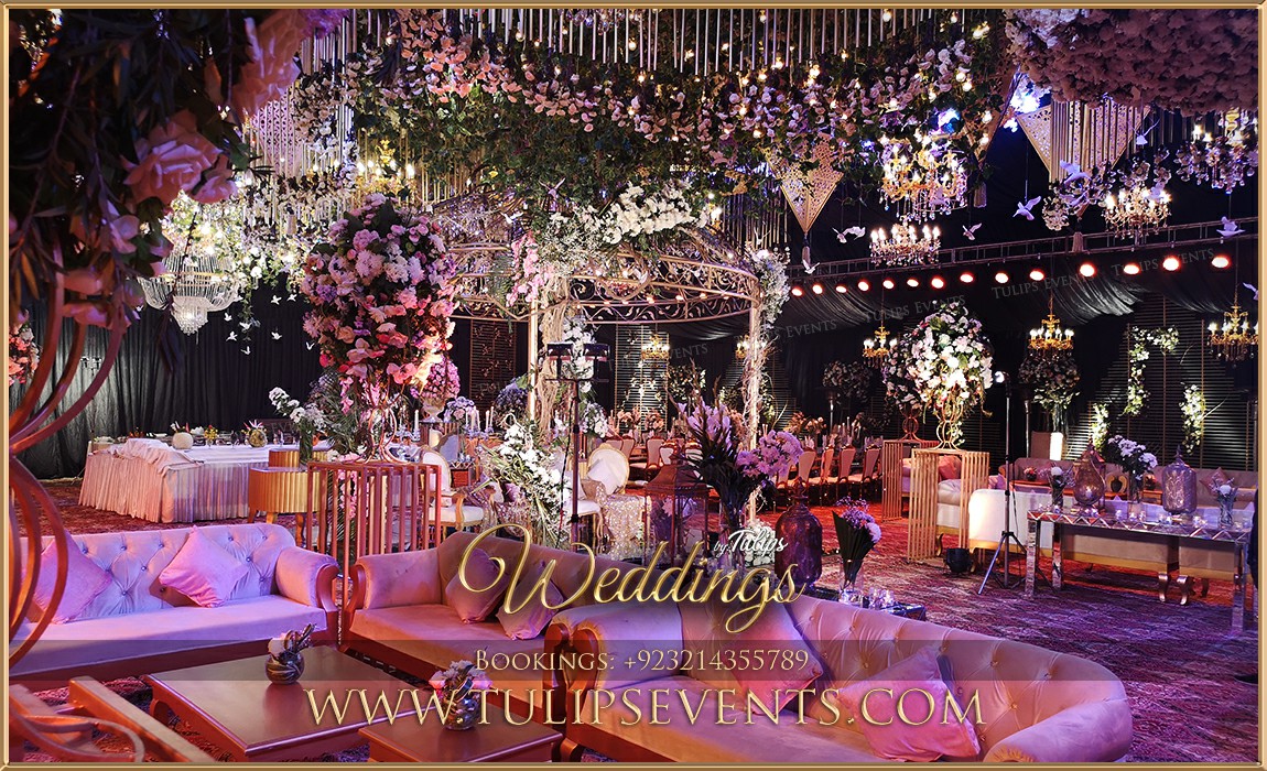 Royal-Black-Gold-Nikah-Event-Decoration-setup-ideas-in-Pakistan-9-1