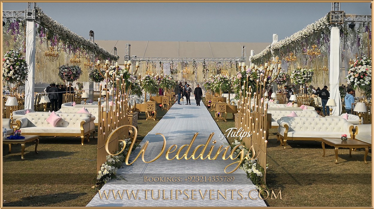 Amazing-Outdoor-Pakistani-Wedding-Reception-Decoration-ideas-34