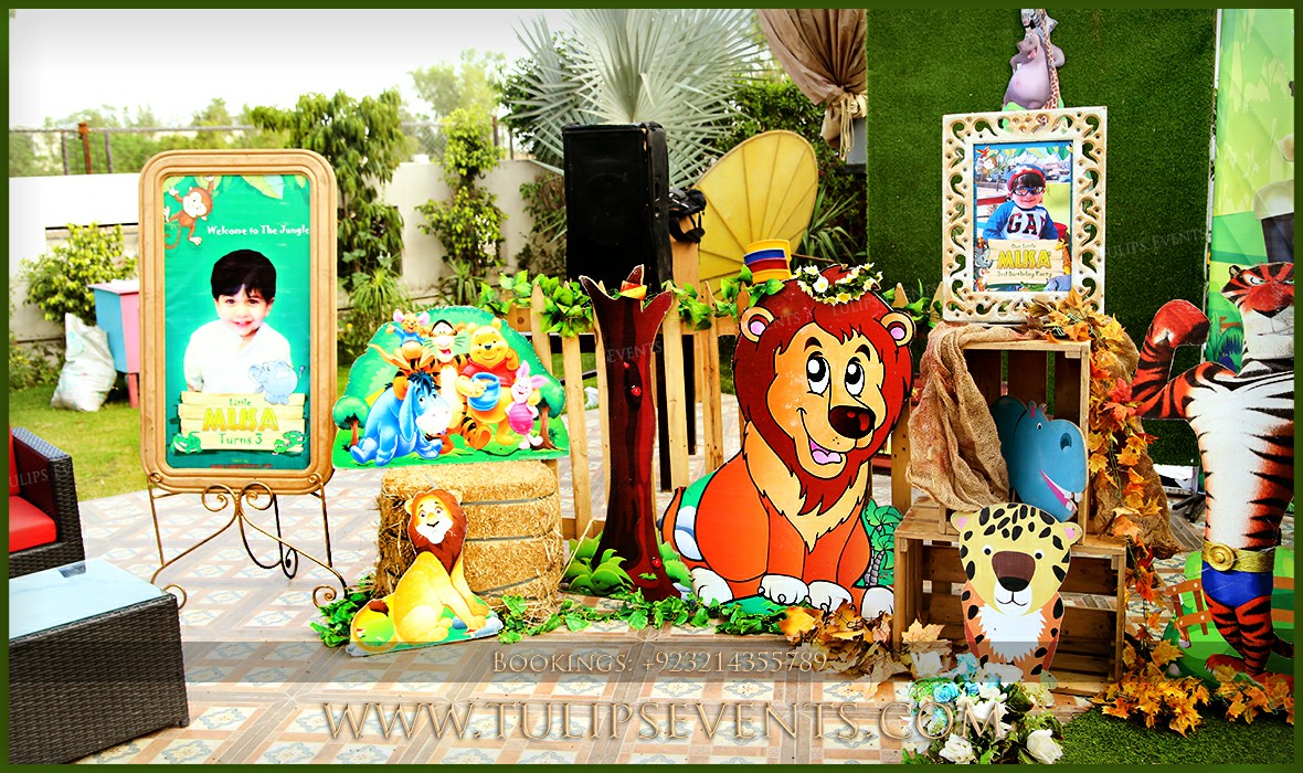 Zoo-Animals-Birthday-Party-Theme-Decor-in-Pakistan-15