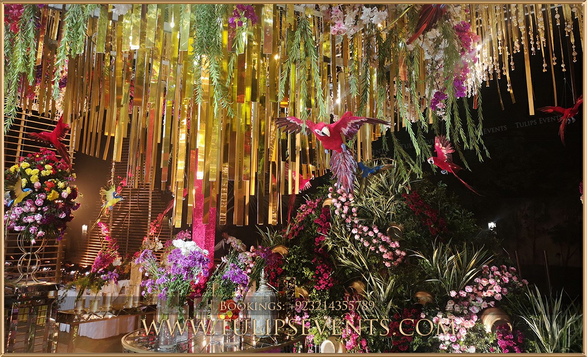 Royal-Mughal-Garden-Theme-Wedding-Mehndi-in-Pakistan-2