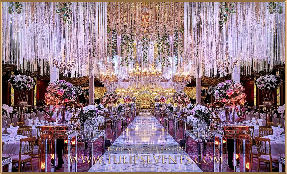 Grand-Pakistani-Wedding-Reception-Decor-ideas-PC-Hotel-Lahore-10