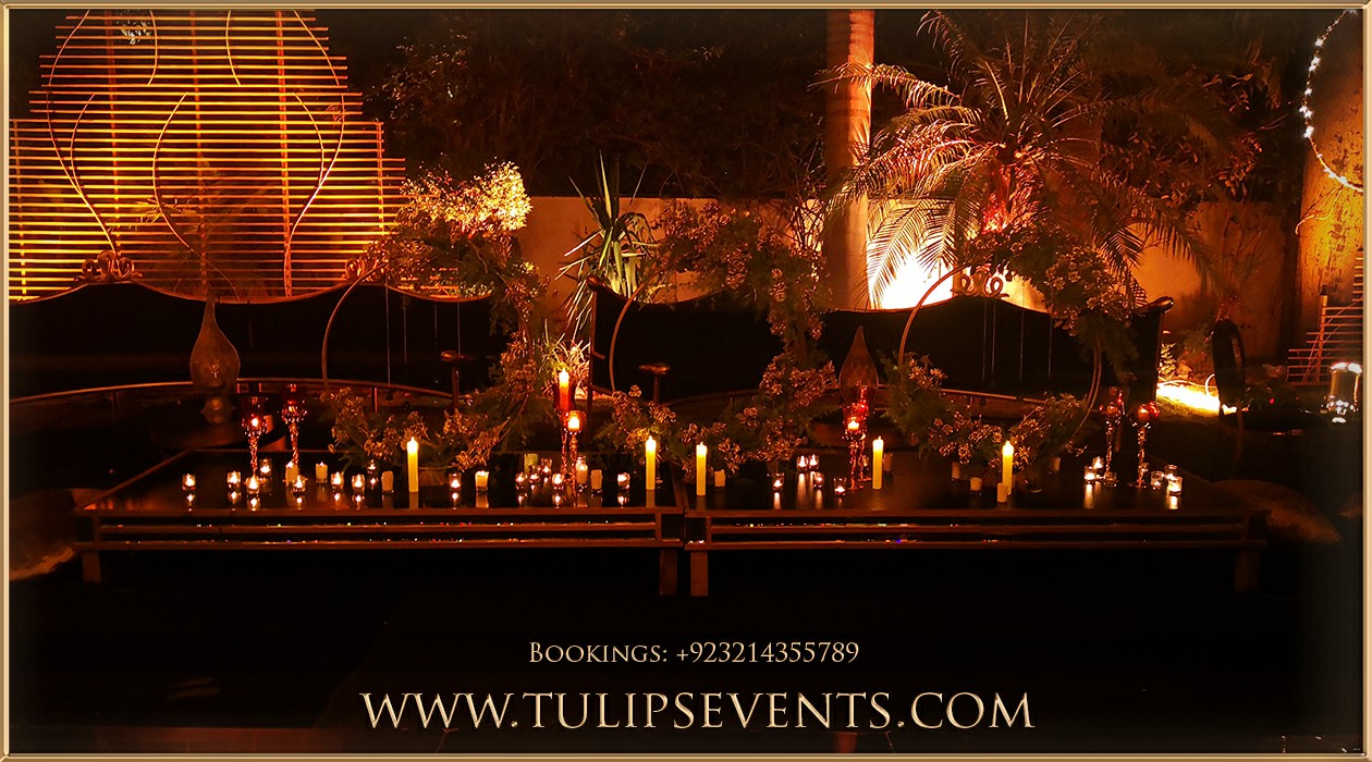 Black-gold-Theme-Ball-Party-decor-by-Tulips-Events-40
