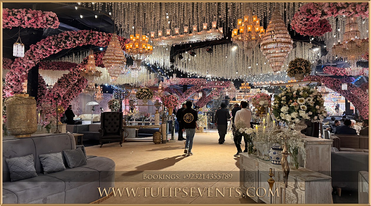 Pakistani-Wedding-Pink-Walima-Decor-2024-Tulips-Events-1.jpg