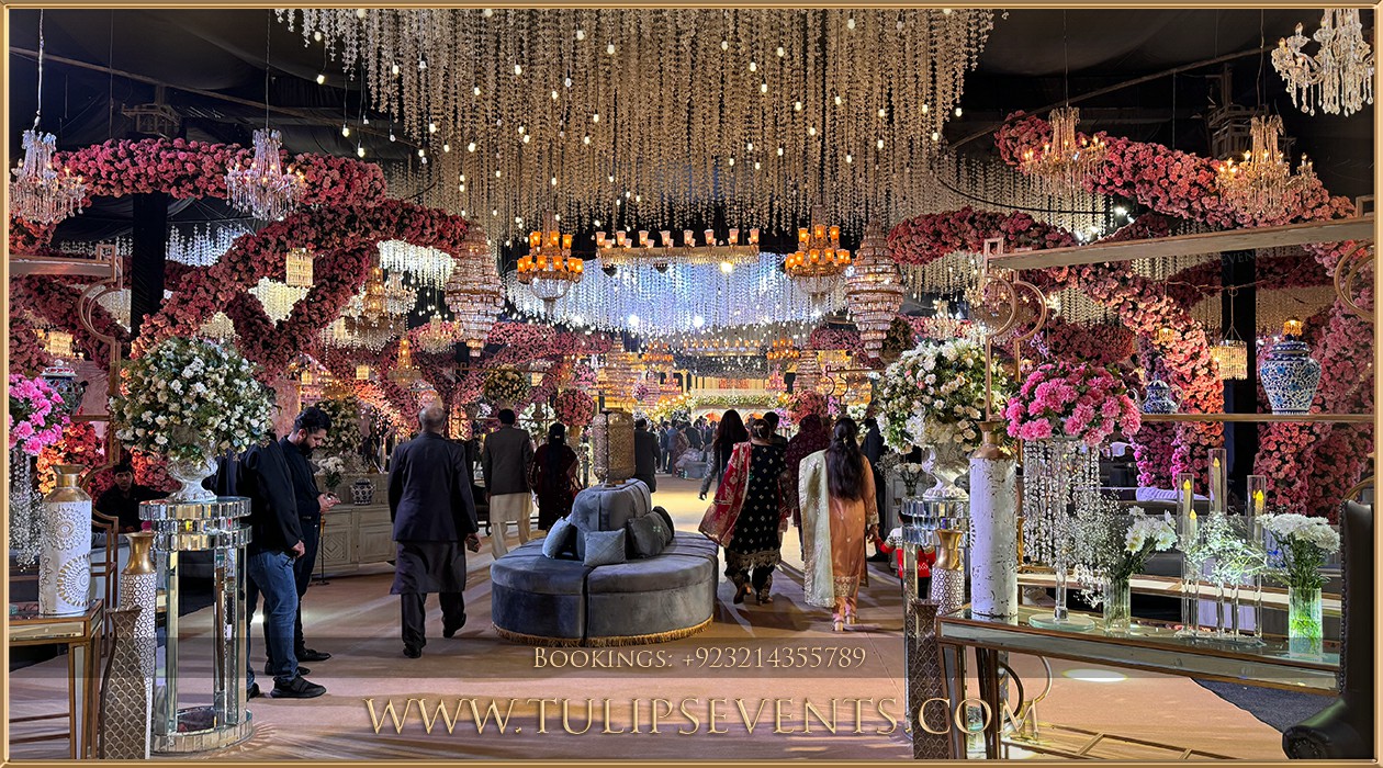 Pakistani-Wedding-Pink-Walima-Decor-2024-Tulips-Events-11.jpg